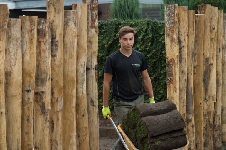 Graszoden-laten-aanleggen-professioneel-1